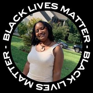 Meet your Posher, Carla